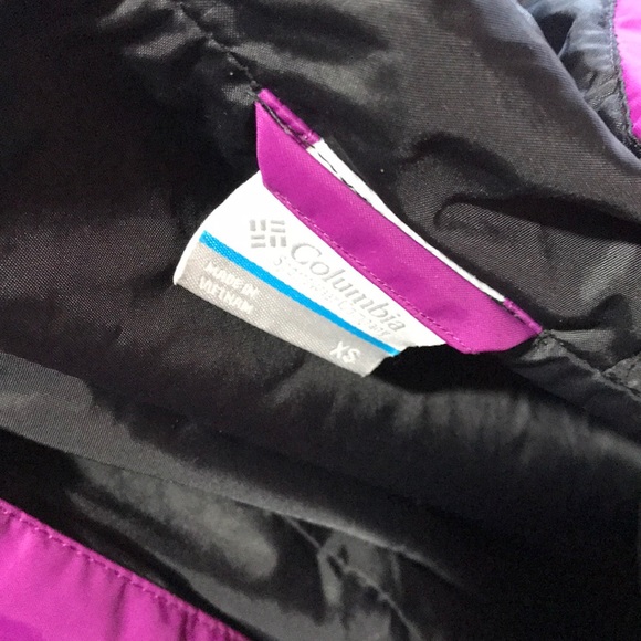 Columbia rain jacket - Picture 2 of 2